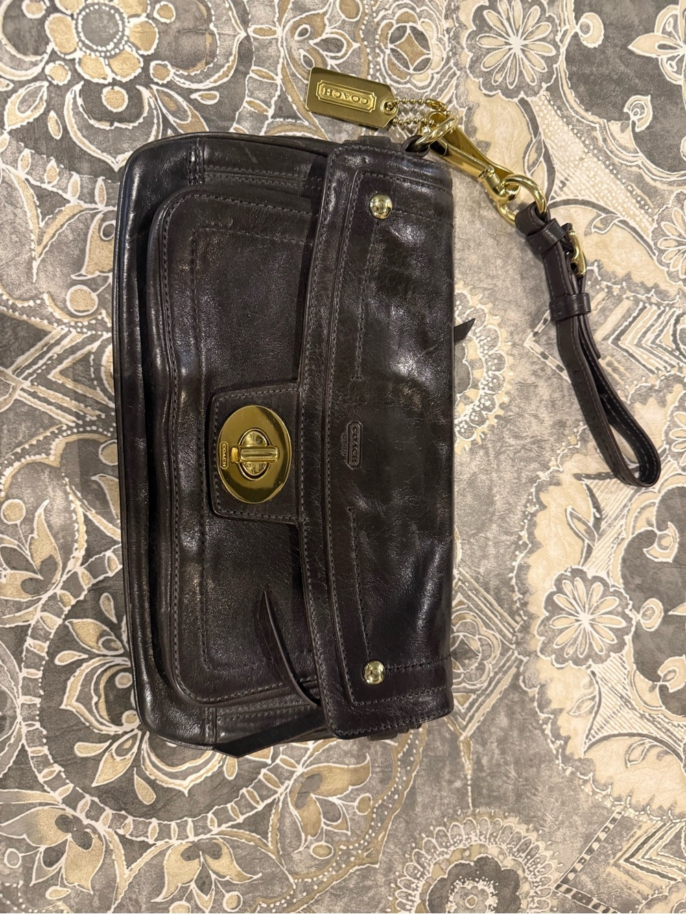 Coach women’s Dark Brown Leather Wristlet Clutch